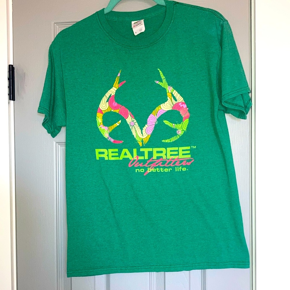 Realtree Outfitters Green Graphic T-Shirt - SM